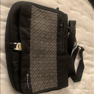 Sherpani Laptop Messenger Case